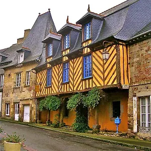 Bed & Breakfast Logis De La Filanderie, Bécherel